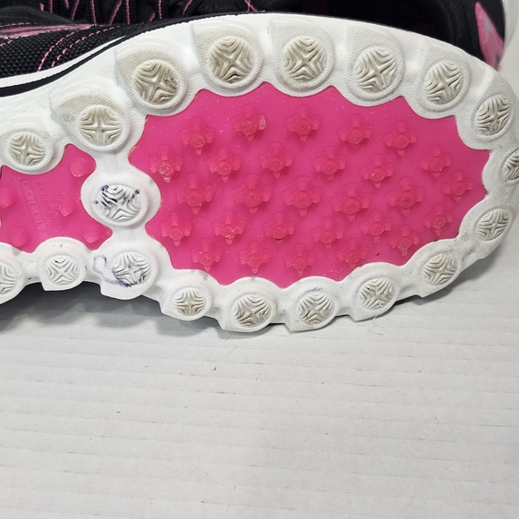 Skechers Women's Black and Pink Athletic Shoes - Picture 5 of 7